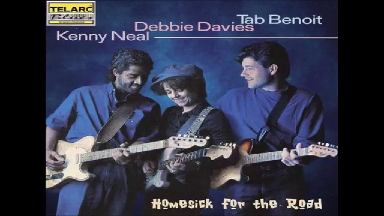 Debbie Davies,Kenny Neal and Tab Benoit - I Put A Spell On You Debbie Davies,Kenny Neal and Tab Benoit - I Put A Spell On You