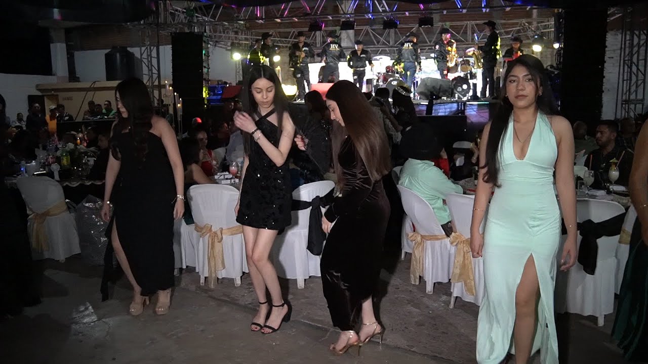 ASÍ SE FESTEJARON LOS 50 AÑOS DE ROSITA EN GUERRERO  #fiestasdepueblo #guerreromexico #fiesta #baile