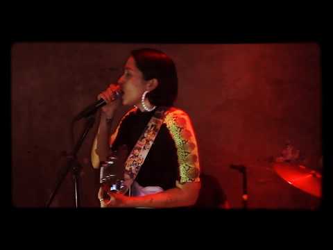 Ojos Noche - Elsa y Elmar (En Vivo MTV PUSH)