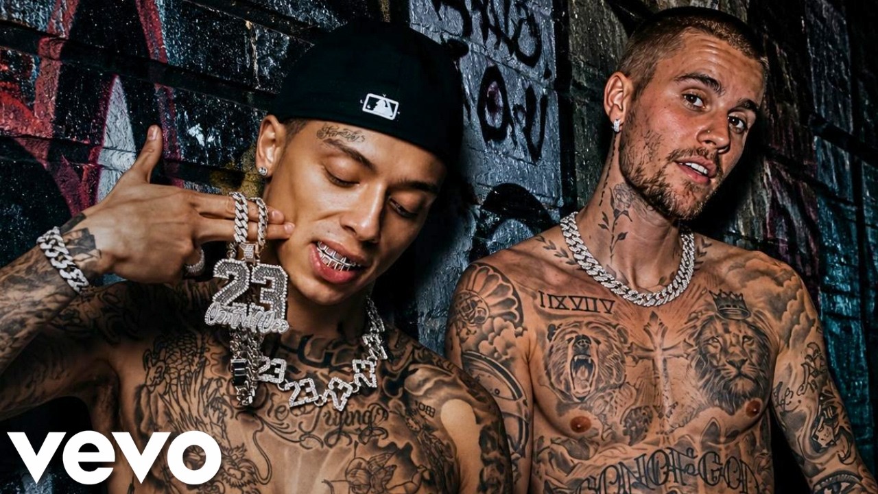 Central Cee ft. Justin Bieber - "SPLIT DECISION" (Official Music Video) auf YouTube ansehen Central Cee ft. Justin Bieber - "SPLIT DECISION" (Official Music Video) auf YouTube ansehen