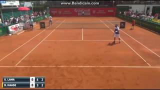 Robin Haase loses point for hindrance in hilarious fashion during the Prostejov Challenger