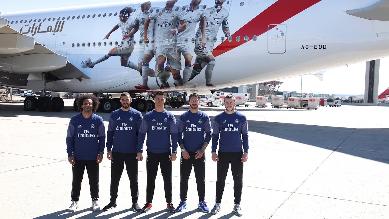 Real Madrid Players Tour The Real Madrid Emirates A380 Emirates Airline Youtube