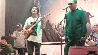 ABIM FINGER kolaborasi Dengan Tato Band Di Cinema Mall Jember [ Part4 ]