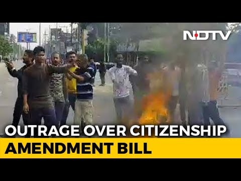 Assam Protest | Thousands Defy Curfew In Guwahati As Assam Rages Over Citizenship Bill