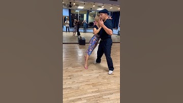 Volcadas Tango lesson 😎Troilo Analía Carreño & Luis Ramírez #tango #tangodance #dance #nyc #unique