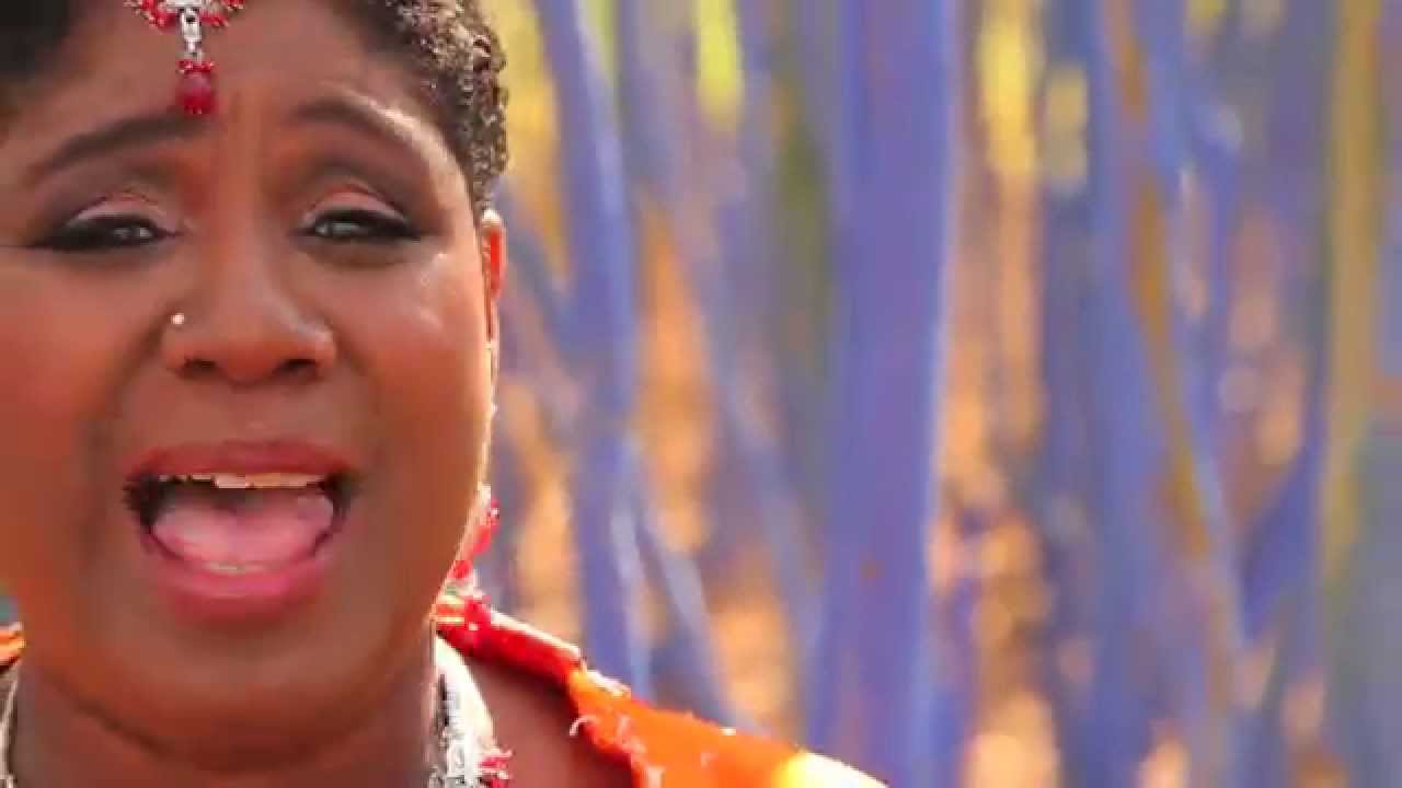 Iman Heartandsoul: Determination Music Video auf YouTube ansehen Iman Heartandsoul: Determination Music Video auf YouTube ansehen