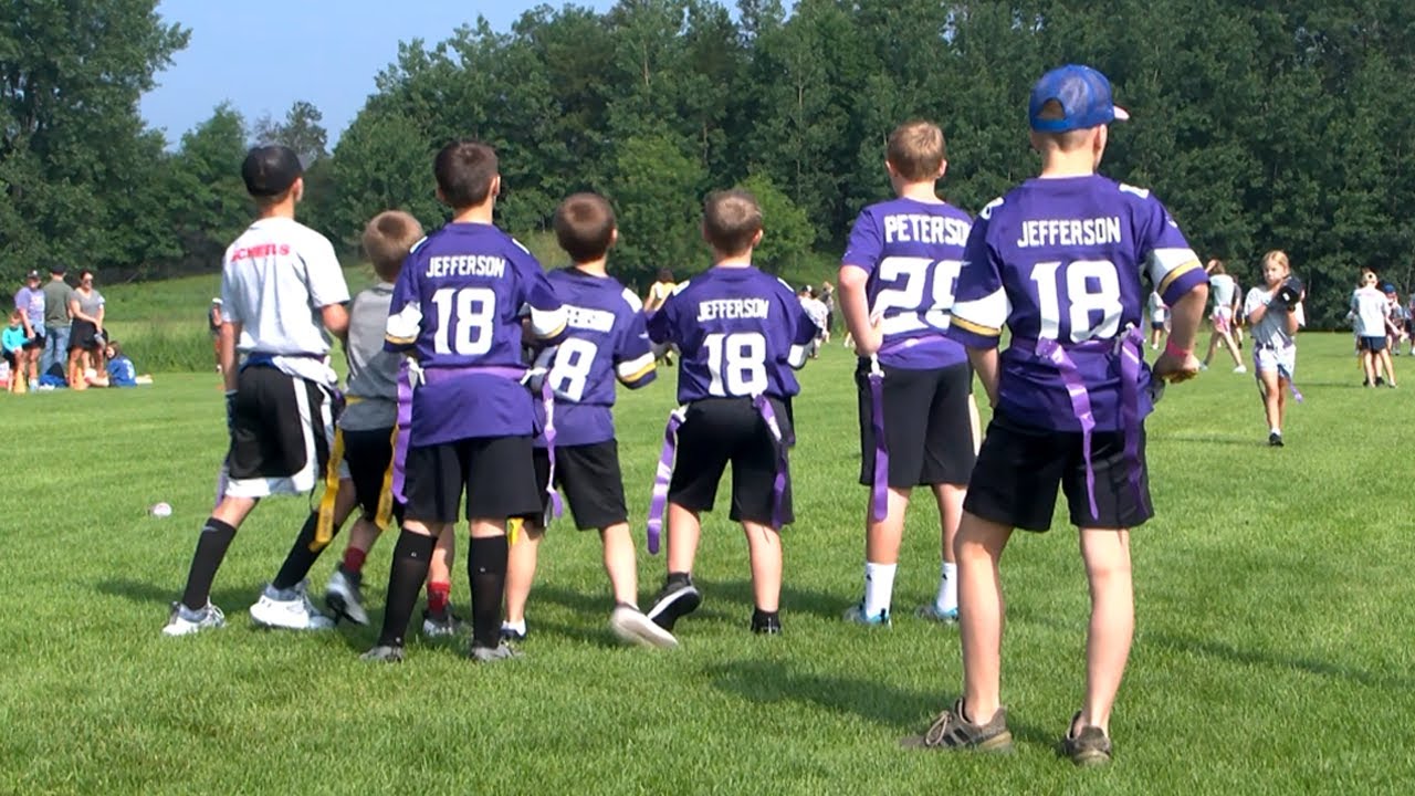 Minnesota Vikings Youth Football Camp Touches Down in Brainerd