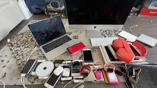 My entire Apple device collection 2022