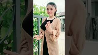 Puteri Sari Malu Orang Tengok