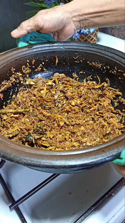 ඔයාලත් කෙසෙල්මුව හදන්නේ මෙහෙමද😋🔥 | Kesel muwa thel dala | banana blossom recipe