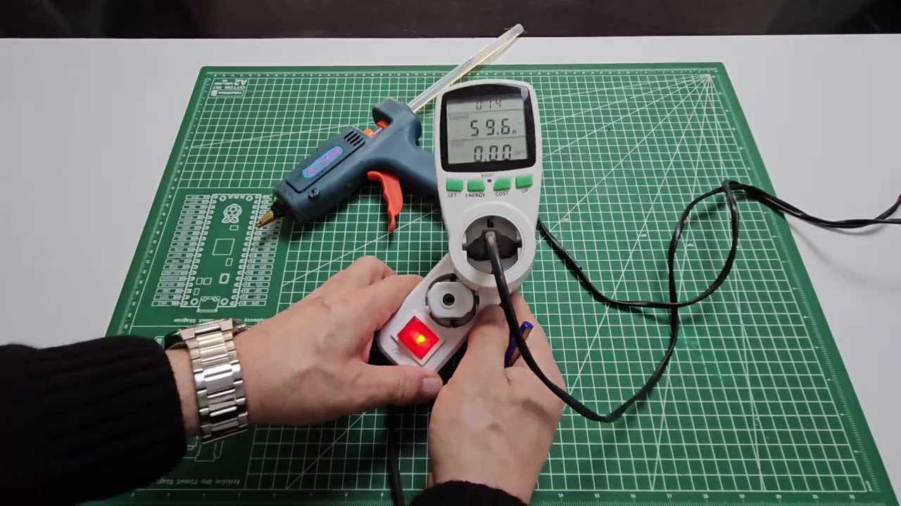 What is a Watt Meter? And What Are Its Working Principles?