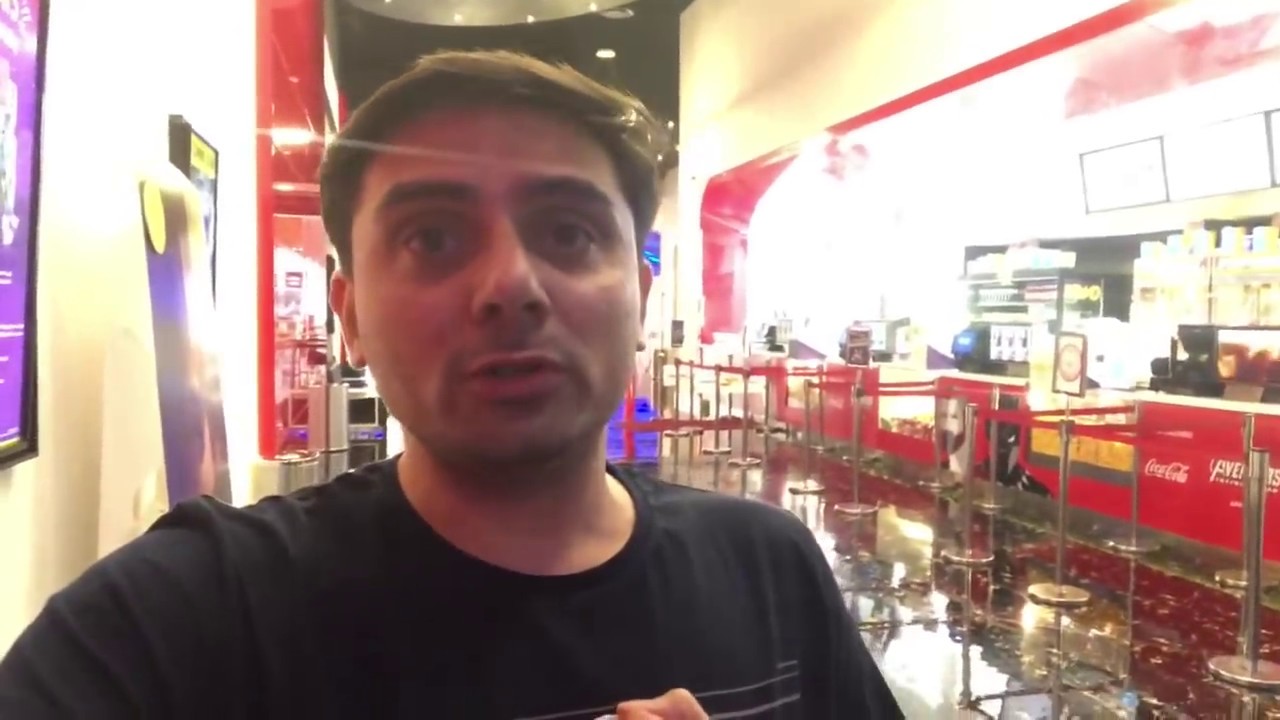 The Accidental Prime Minister | First Review | Anupam Kher | Akshay Khanna