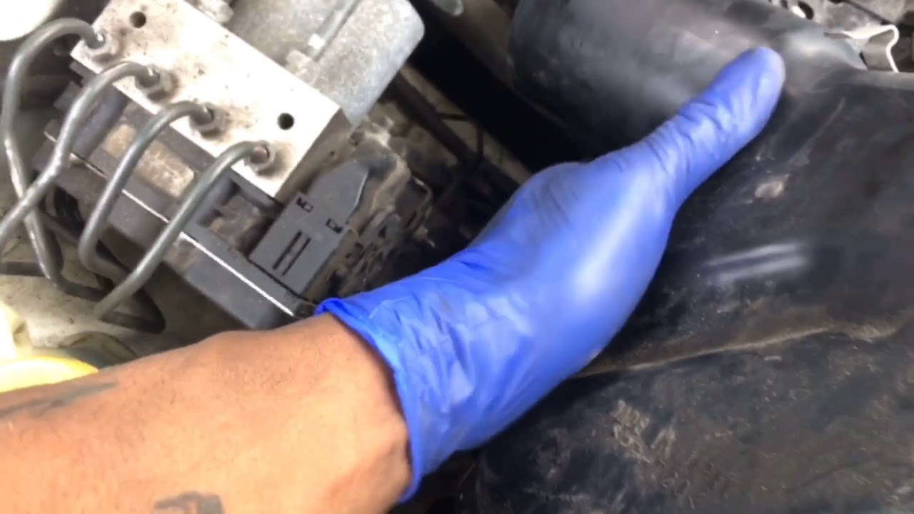 2012 Subaru Forester valve cover gasket - YouTube