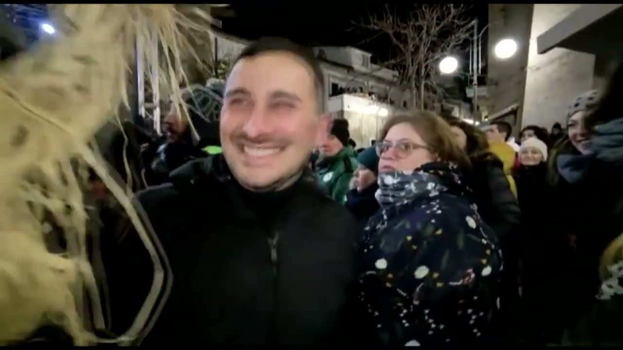 San Mauro Forte, al suono dei campanacci l'antico rito si rinnova per tutto il mese