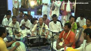 Kirtan Mela at ISKCON Mira Road Kirtan 02 by Mathura Jivan Prabhu on 27 Sep 2015