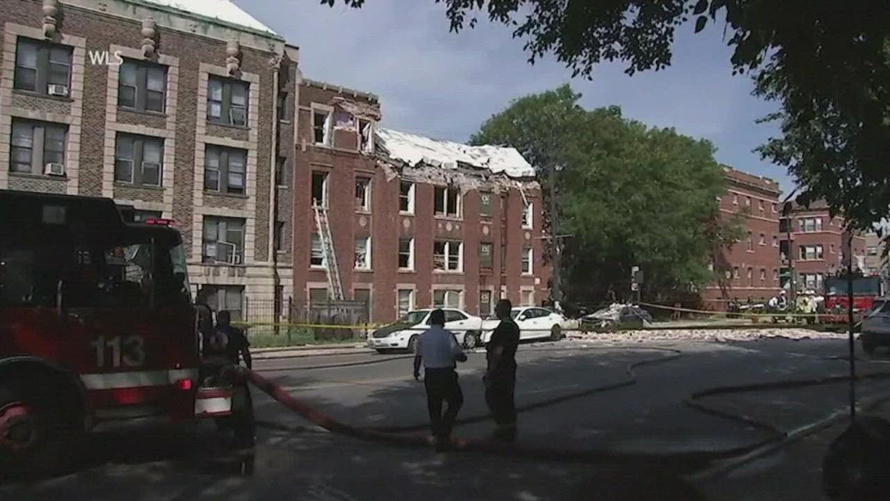 Chicago apartment building explosion At least 8 people injured