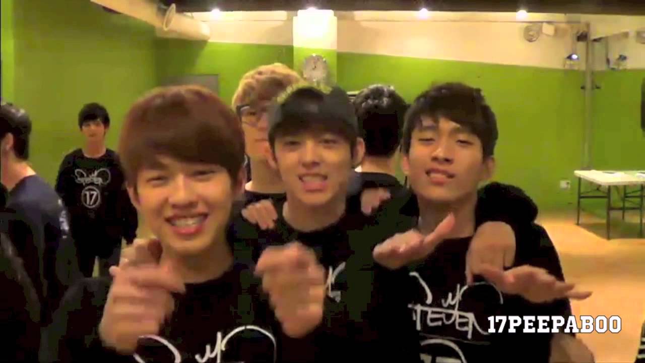 131008 Seventeen dancing to Kahi Its'me