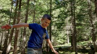 Matilde’s bos in Varzo, Italië – een speelplek die volledig opgaat in het bos
