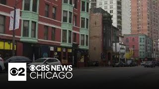 Woman punched in face in random attack in Chicago