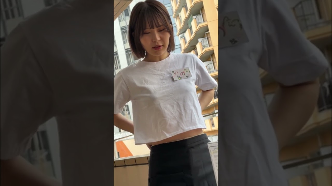 ボブヘアが可愛いアルバイトスタッフ!