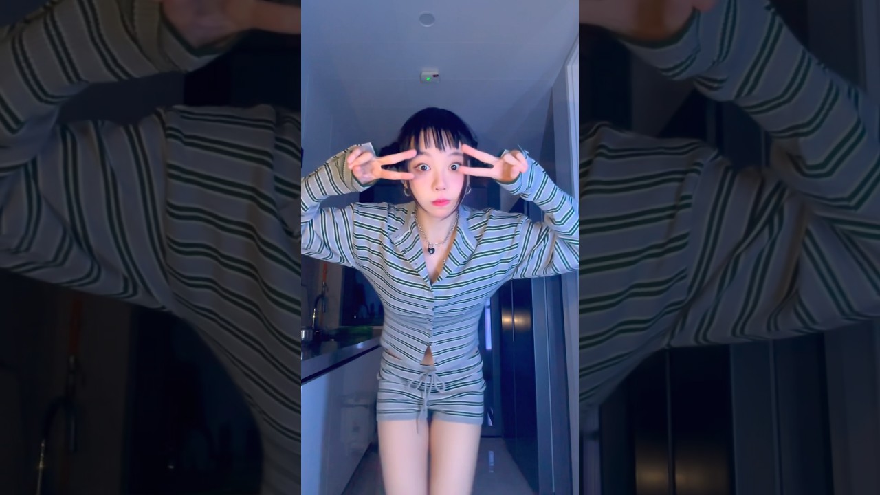 Thank you for 70k love!💕🥰#zoey #kpopdemonhunter #dance #cosplay