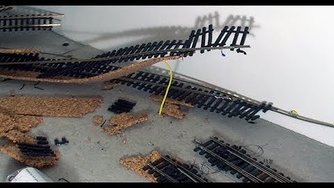 A Model Railway From Scratch - 18: Powerbase & Re-laying bad track!