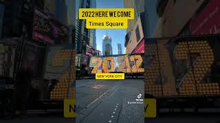 2022 Numbers Arrive In Times Square.