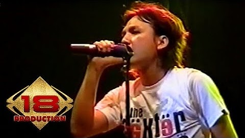 Caffeine - Kau Yang Telah Pergi  (Live Konser Pekalongan 18 Agustus 2006)