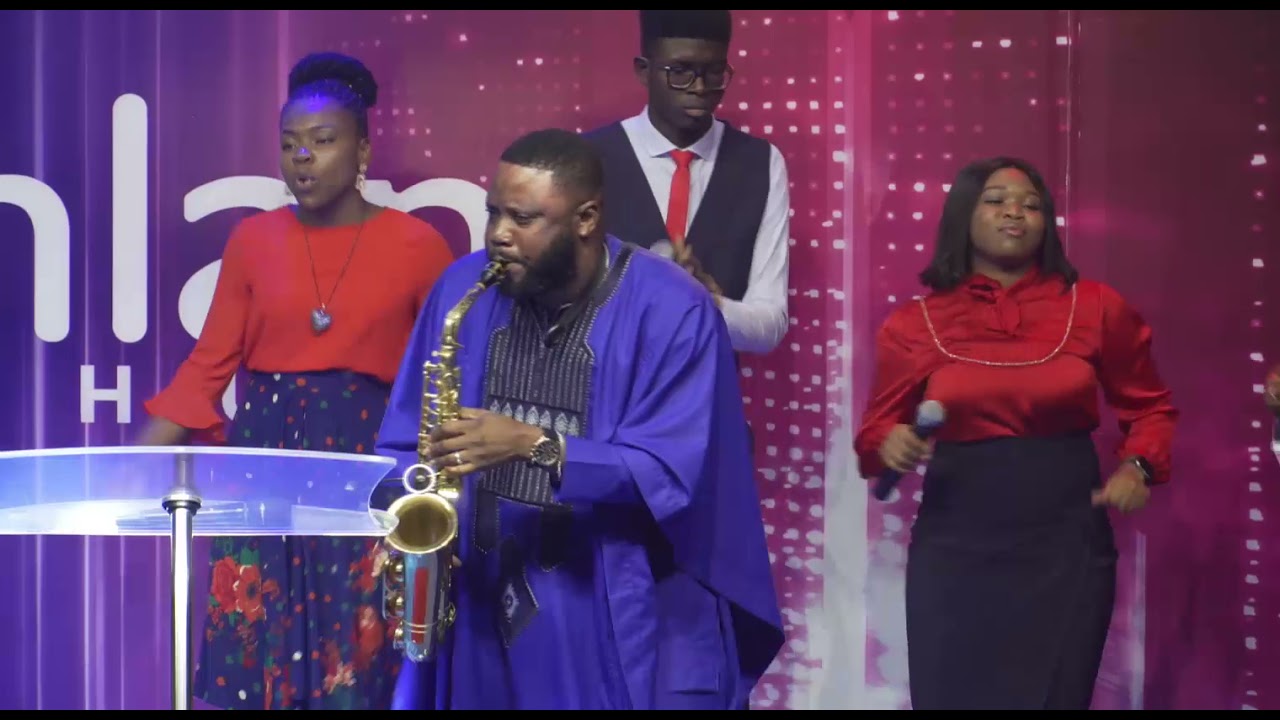 Mike Aremu | Electrifying Ministration At High Land Church Lagos Nigeria (Part 1)