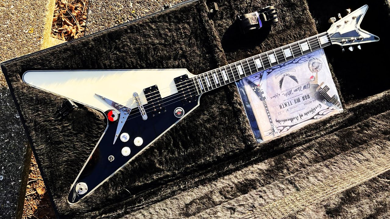 Dean USA Michael Schenker MS Tenth 61 of 75 - The Iconic Black & White V - COLLECTOR'S DREAM