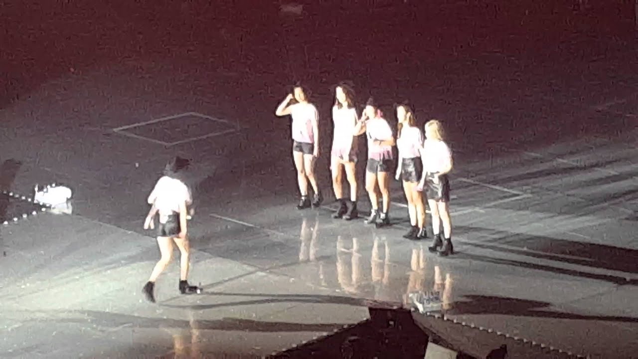 160130 SNSD Phantasia Tour in BKK - PARTY & Ending