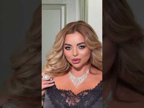 Спокусливий жіночий вечірній комбінезон: верх з гіпюром та низ штанами, батал великі розміри, видео 1