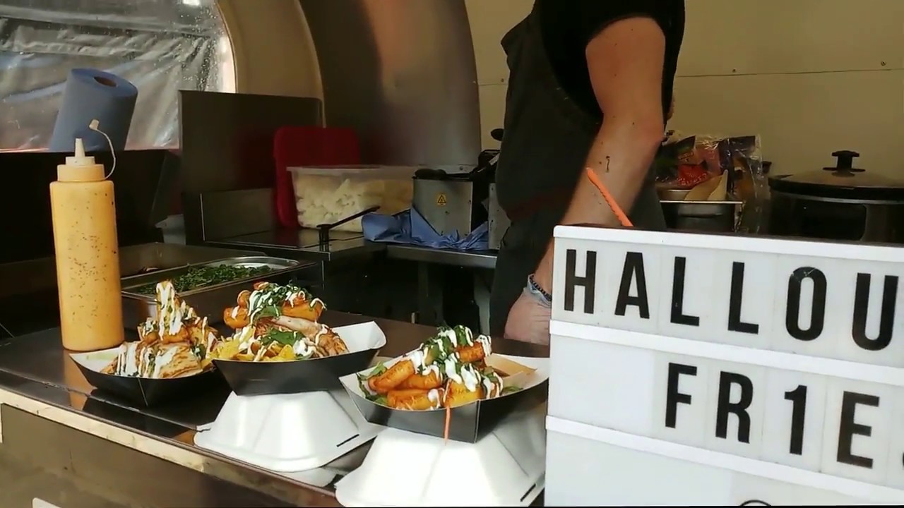 [vlog9]Coventry Street food Cathedral Street foodSunday Funday