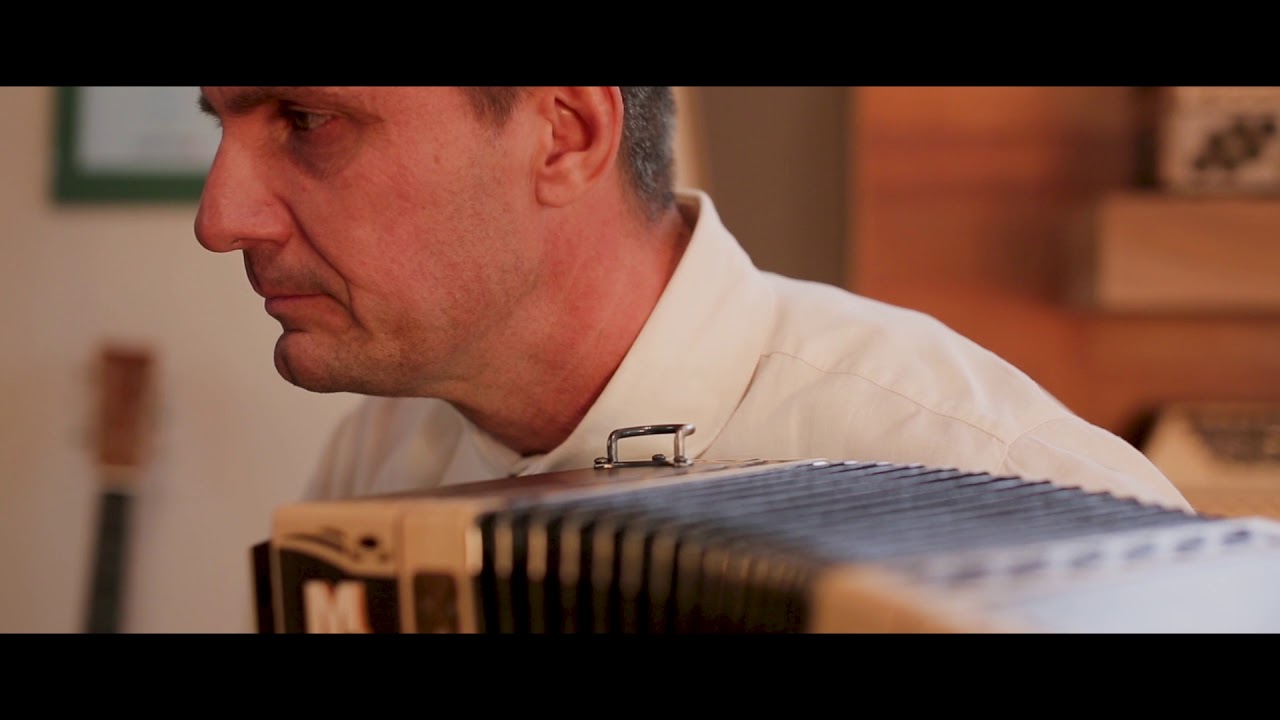 PREDSTAVITEV PODJETJA HARMONIKE MUNDA