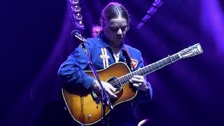 Famous Billy Strings "While I'm Waiting Here" Albany, NY 11/12/25 Wealth