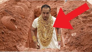 Ölmekten Çok Korkan Zengi̇n Adamın İbretlik Hikayesi. Mezarda İlk Günü.