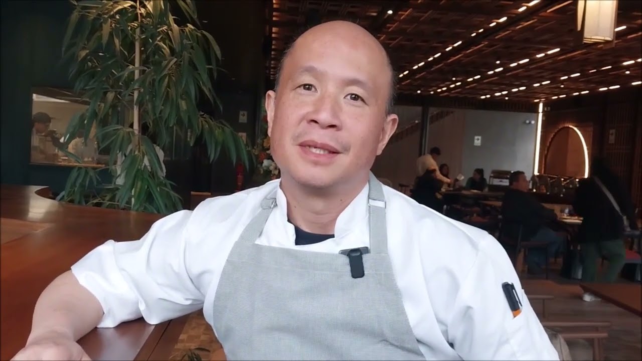 Entrevista a Bruce Loo Chef del Chifa Titi en La Molina .Video.- Javier Espichán