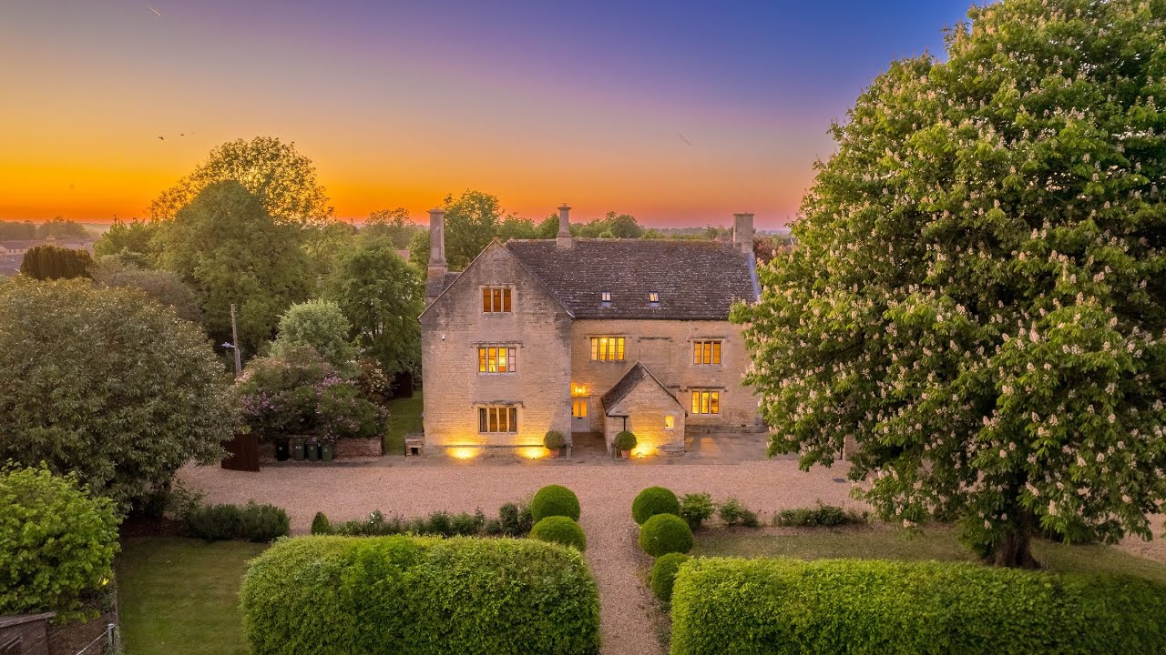 A 16th Century Six-Bedroomed Home with Landscaped Garden and Potential for Annex