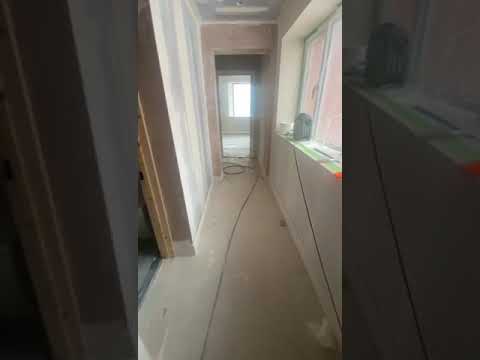 #spraying# painting and decorating# 2 bedroom  flat  in 2 hours