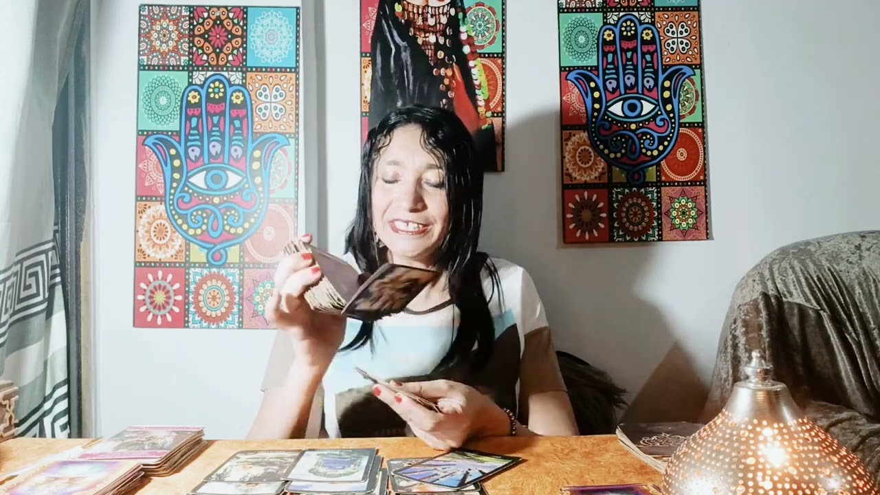 برج السرطان اءسبوع حافل بين رد الجميل والمؤامرات وهجوم طرف ثالث واعداءك بين المطرقة والسندان