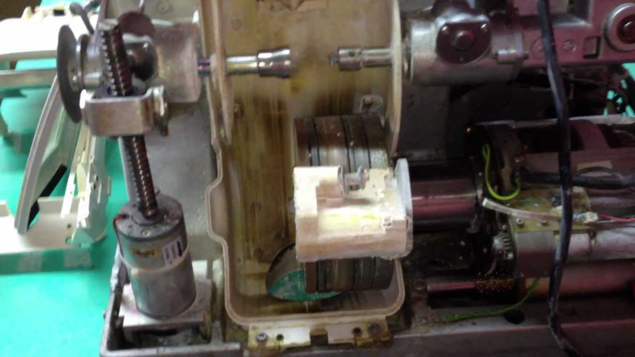 Essilor 900 Mx Edger