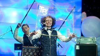 Шоу мыльных пузырей Bubble Company. Шоу мыльных пузырей Bubble Company.