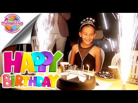 Video: So Veranstalten Sie Eine Geburtstagsparty Im Schlümpfe-Stil