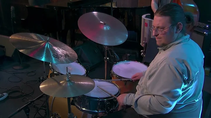 Eric McGarry Quartet Live at Chris' Jazz Cafe - Eq...