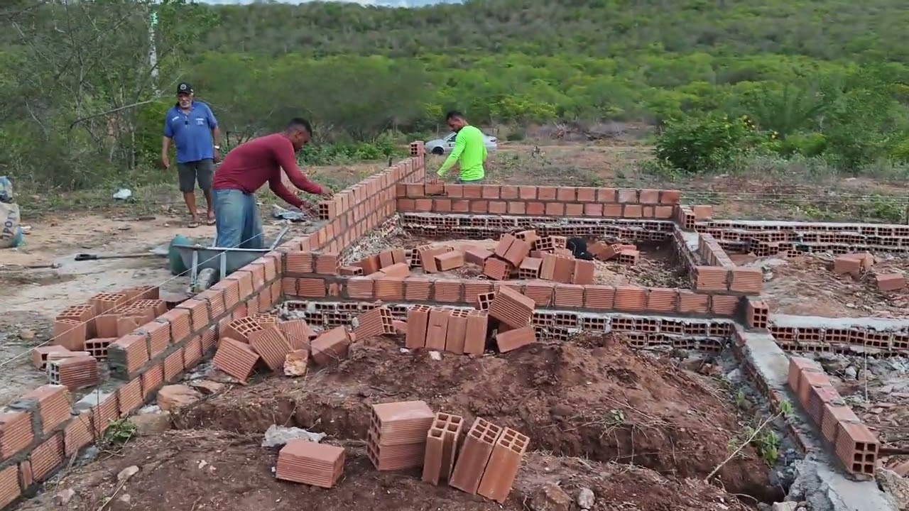 A casinha da roça começou sair do papel
