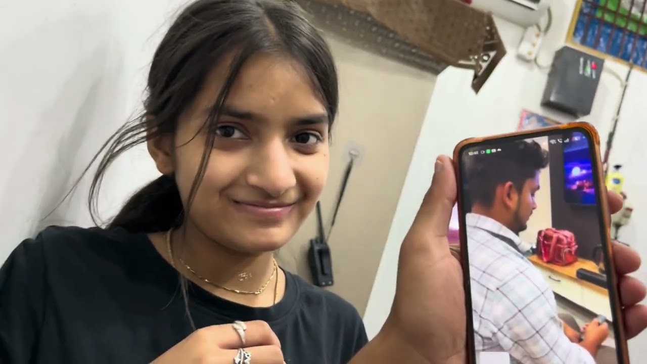 चलो आज़ बताते है किसी की शादी है प्राची ने खोल दिया राज हमारा सारा भांडा फोड़ दिया इस प्राची ने 😏😏😏😏😏😏