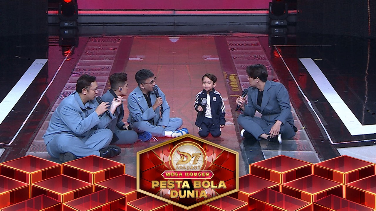 The Real Fans Bola! Abang L Cerita Saat Jadi Pendamping Timnas & Tebak Pemain Bola
