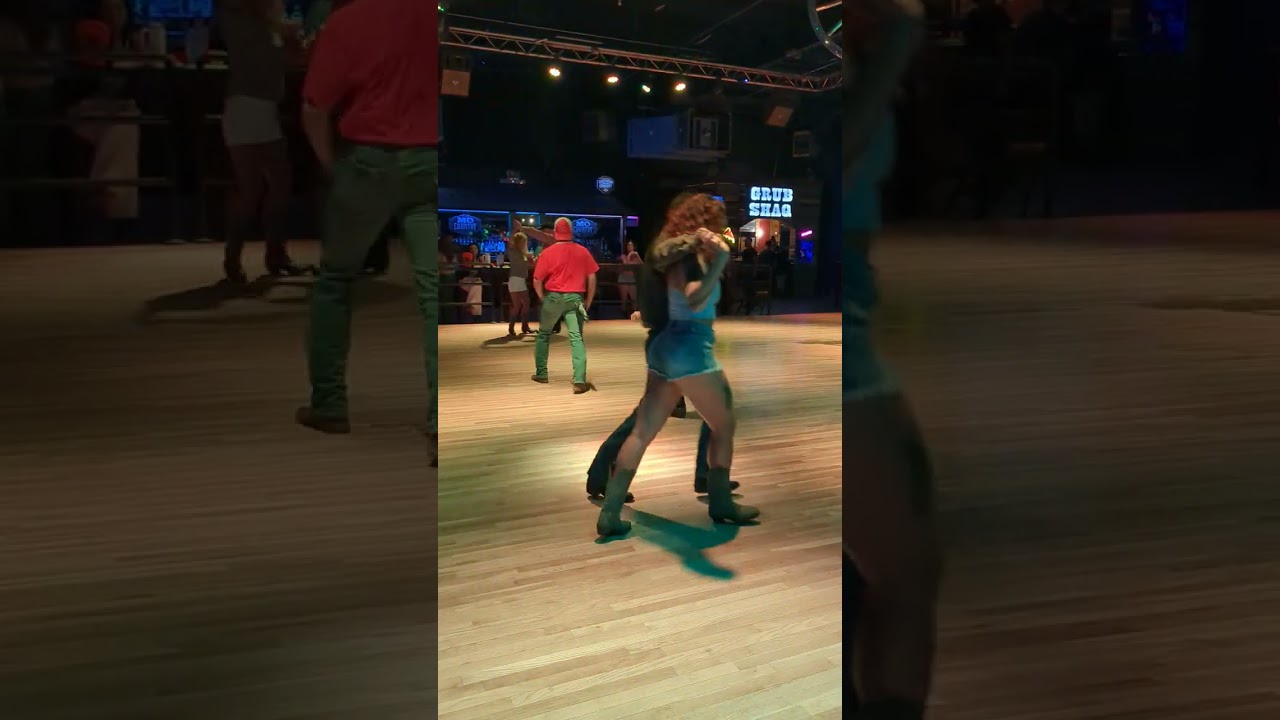 Nick & Melissa 4 on the floor