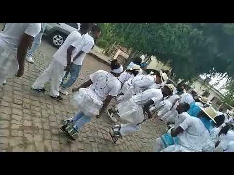 Moçambique N.s do Rosário passa tempo