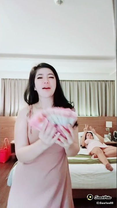 TANTE SEMANGKA MONTOK ARATS BAWAH - PART 4